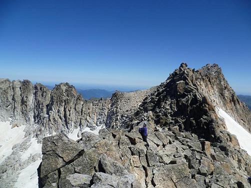 Du sommet du pico Abadias 3279 m, le pico de la Maladeta