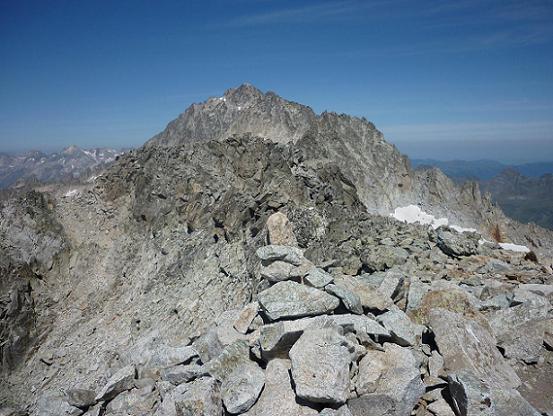 De l`Antecima Sur Este Russel 3205 m, le pico de Aneto