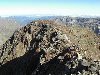 Du sommet du pico Posets, l'antécime Nord