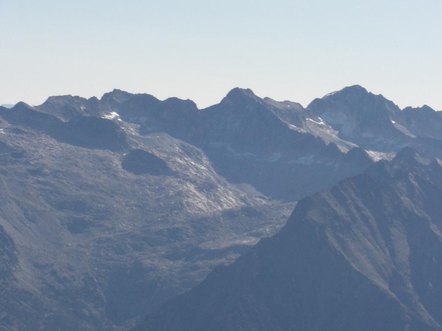 Du sommet du pico Posets, le massif Aneto-Maladeta