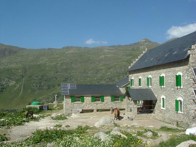 Passage au refugio de la Renclusa 2140 m