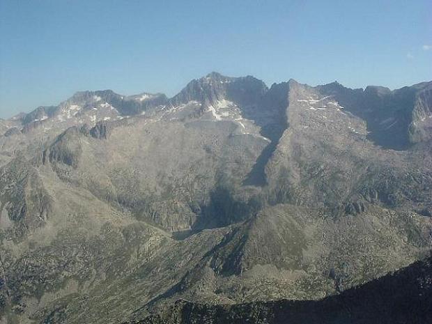 Du Ballibierna 3067 m, le pic d Aneto